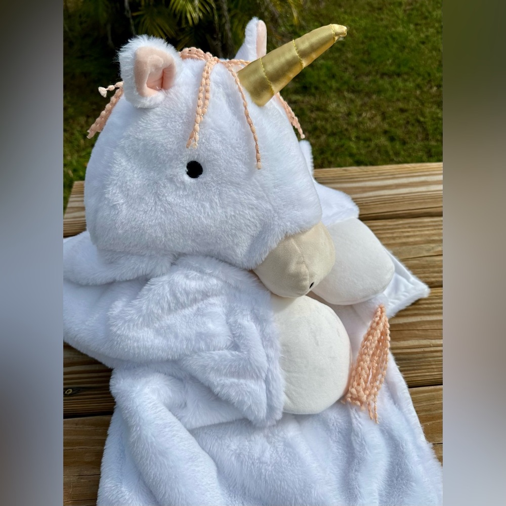 White Unicorn Plush Blanket